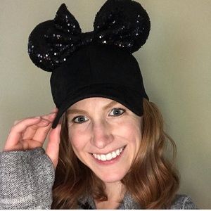 Minnie Mouse Sequin Black Suede Hat